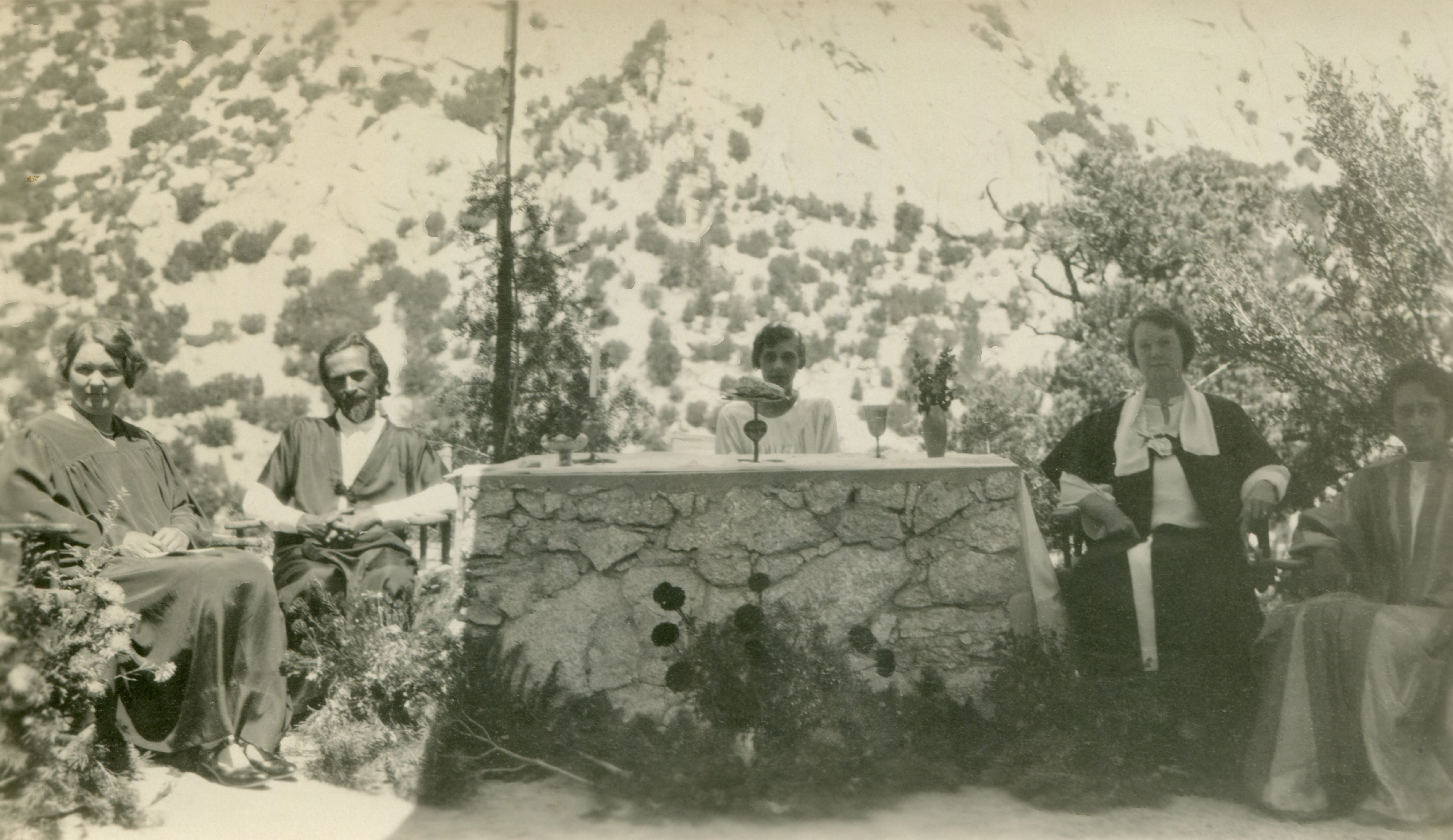 1930 Ashrama camp - the Altar