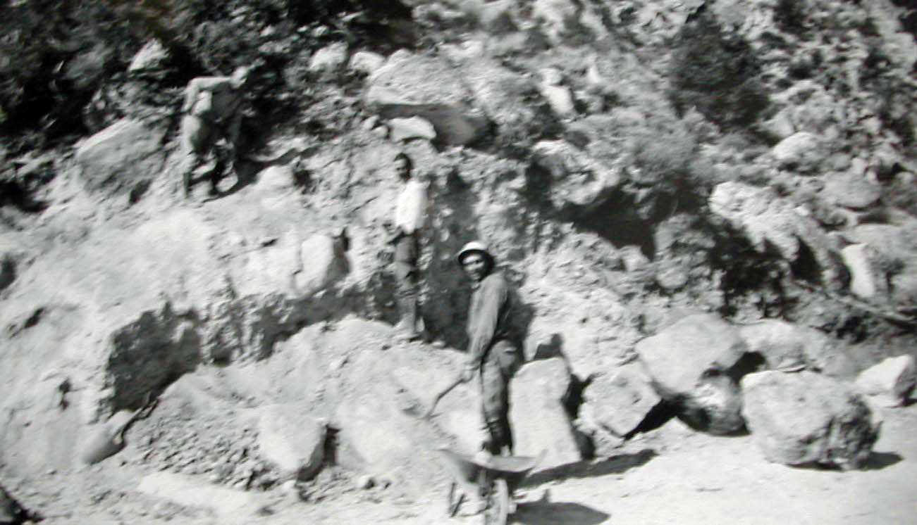 1940 Ashrama camp - carving the foundation*