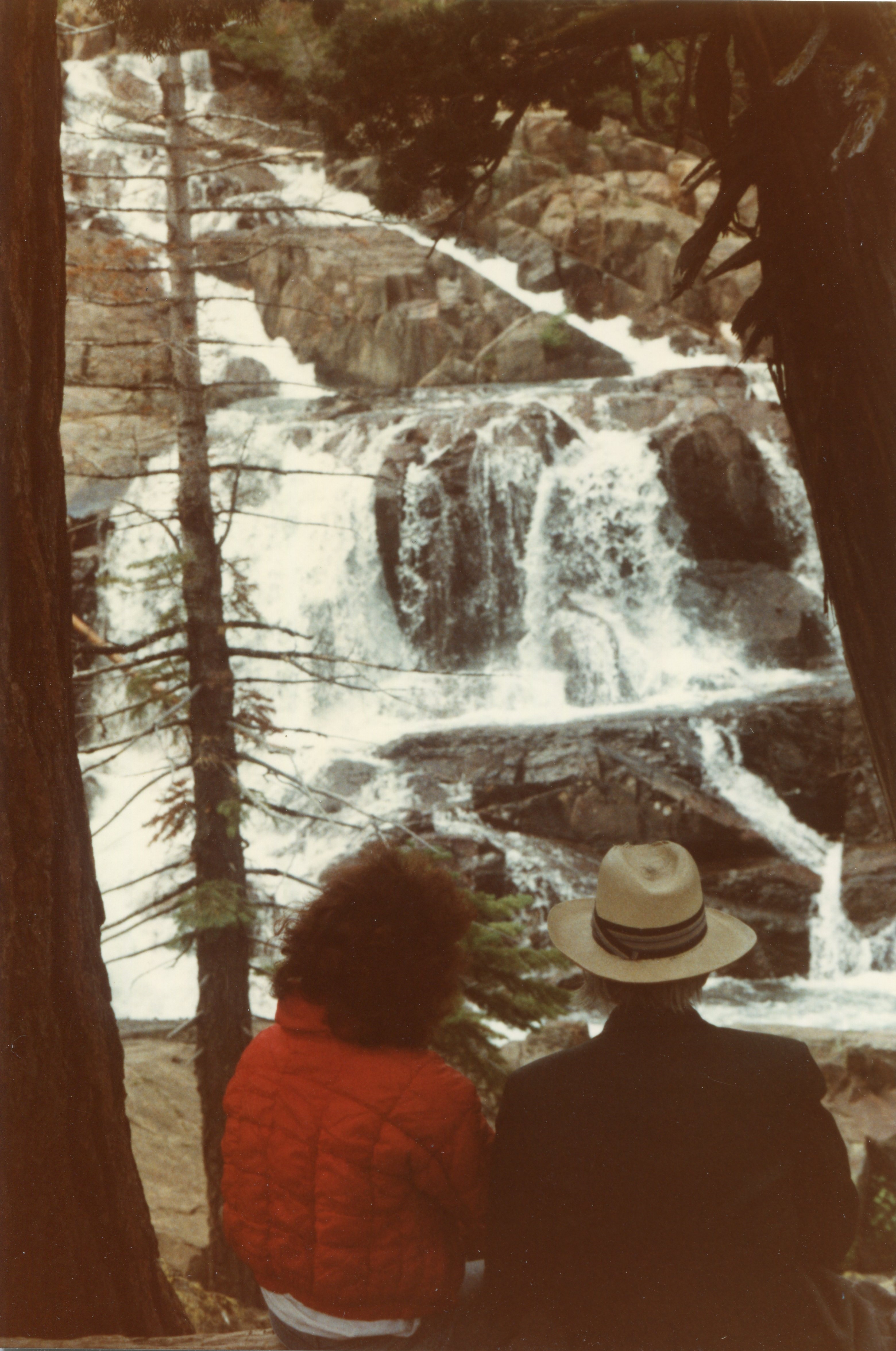 1983-Sept Whitney Portal, FMW, Dianne Harrison