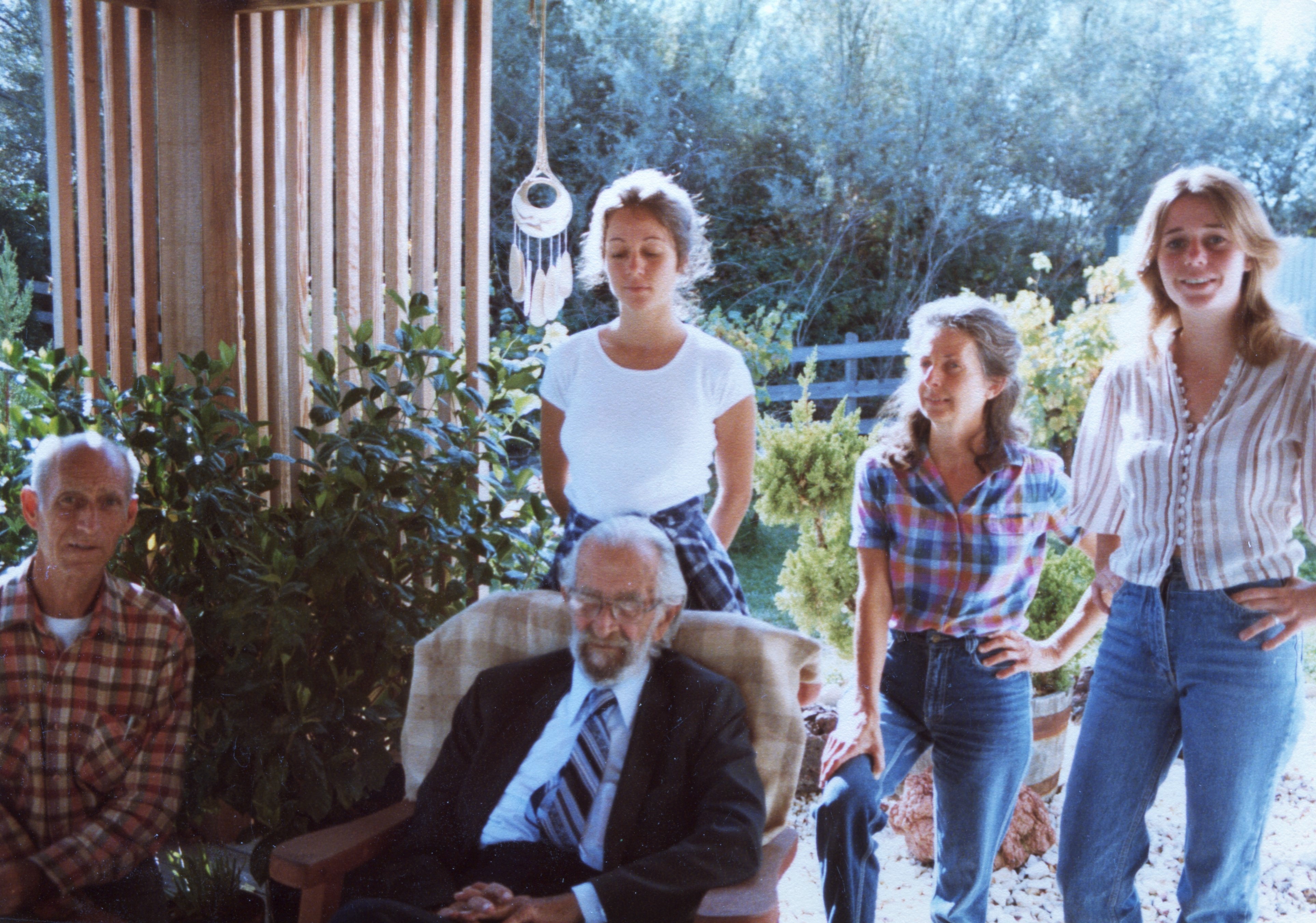1983-Oct Roseville, FMW, the Raty Family
